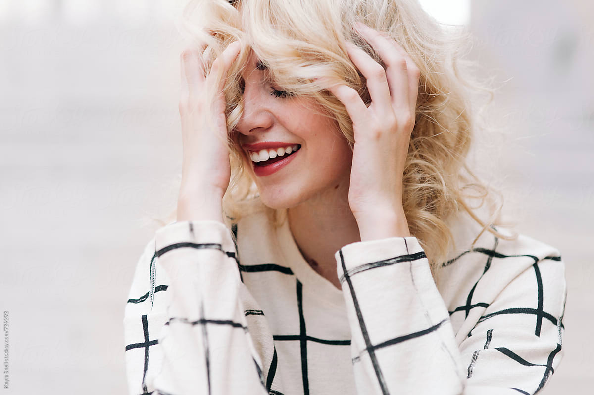 Transitioning Your Hair Care to Colder Weather